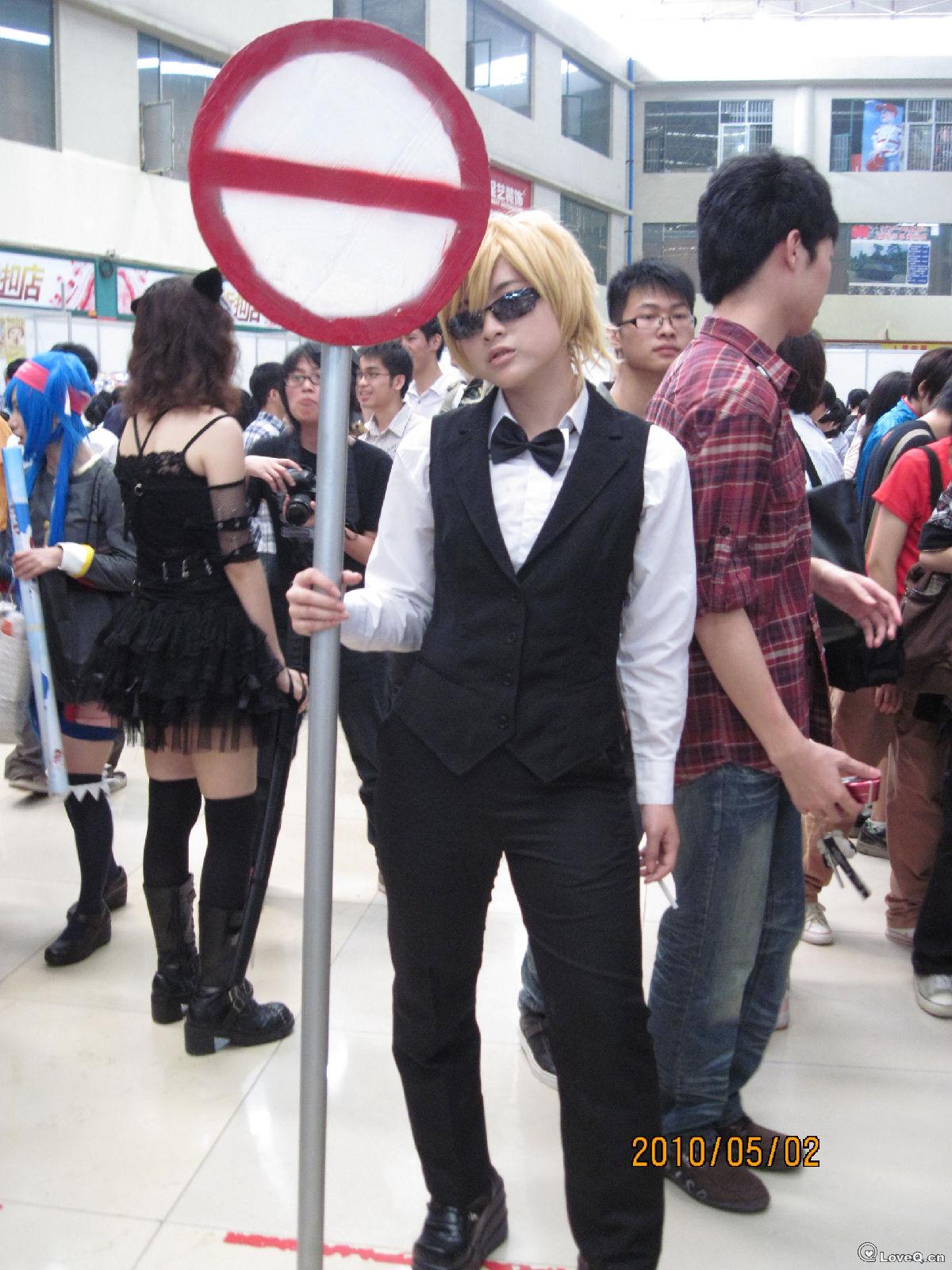 0e048face2b91fc2fbed509d.jpg_5.2YACA盛装