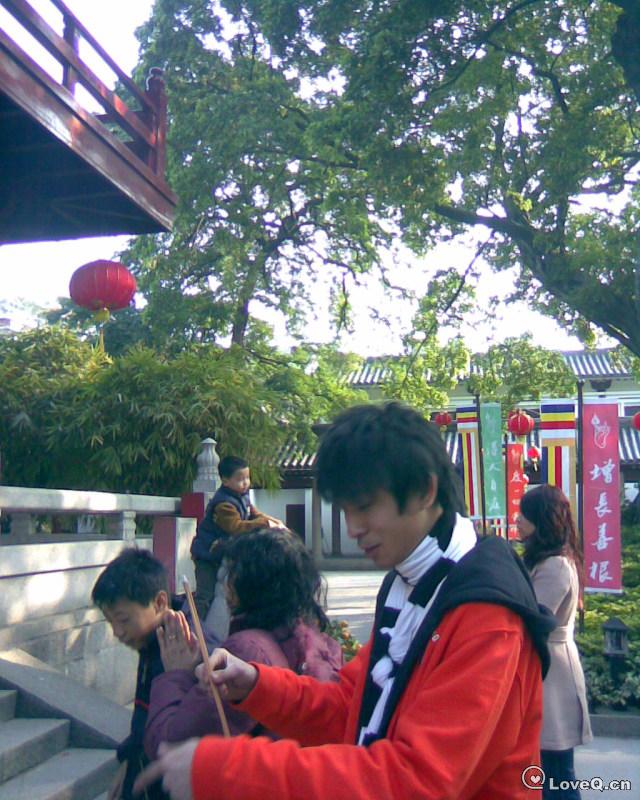 {我发现了ai}.