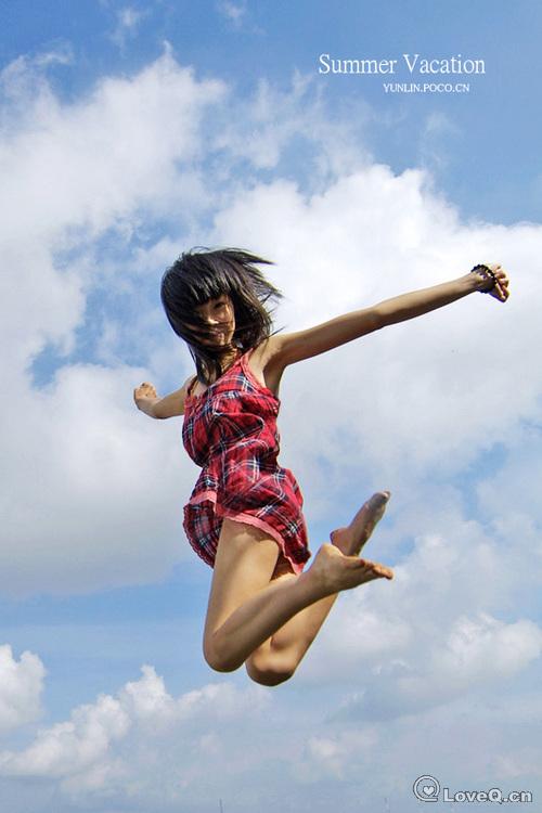 《my summer vacation》英语手抄报